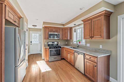 39 Pine St, Foxboro, MA 02035 photo 7