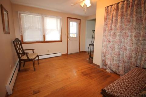 60 Raylo St, Chicopee, MA 01013 photo 12