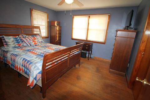 60 Raylo St, Chicopee, MA 01013 photo 14