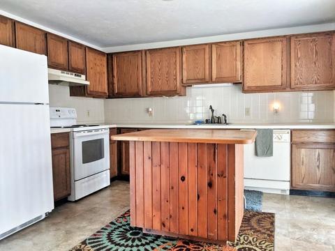 8 Pinewood Rd, Buzzards Bay, MA 02532 photo 11