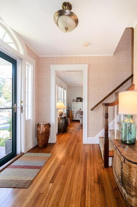 62 Denton Rd, Wellesley, MA 02482 photo 2