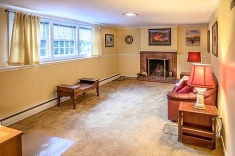 250 Edgewater Dr, Needham, MA 02492 photo 16