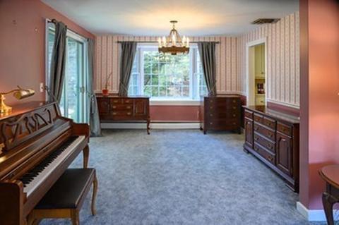 250 Edgewater Dr, Needham, MA 02492 photo 7