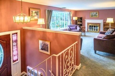250 Edgewater Dr, Needham, MA 02492 photo 2