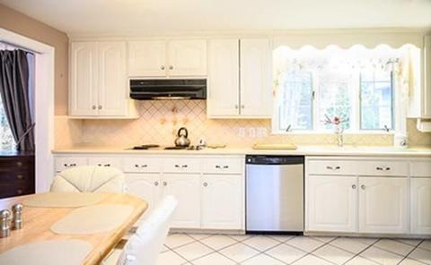 250 Edgewater Dr, Needham, MA 02492 photo 9