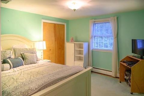 250 Edgewater Dr, Needham, MA 02492 photo 14