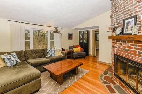360 Sprague St, Dedham, MA 02026 photo 3