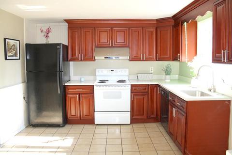24 Frederick Rd, Braintree, MA 02184 photo 2