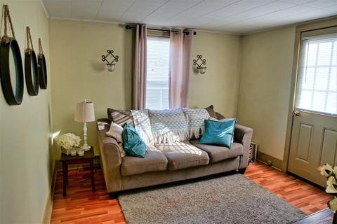 254 E Main St, Chicopee, MA 01020 photo 8