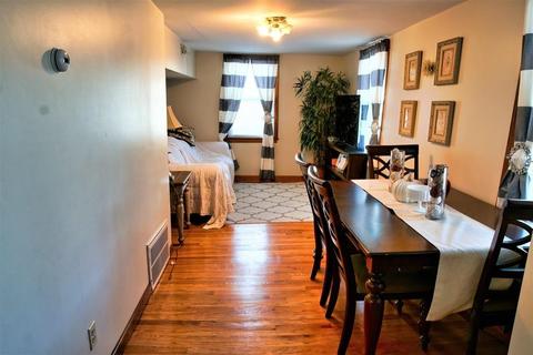 254 E Main St, Chicopee, MA 01020 photo 3