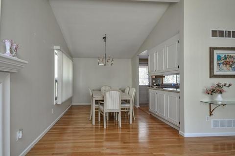 75 Joyce Rd, Framingham, MA 01701 photo 10