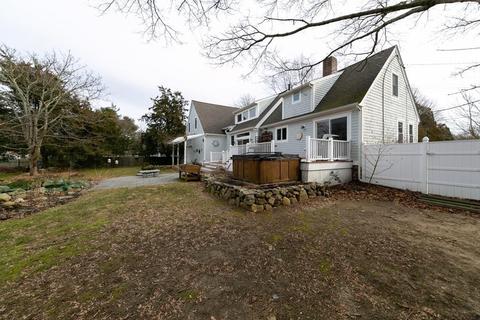 34 Gilbert St, Fairhaven, MA 02719 photo 24