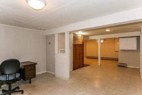 116 Roosevelt Ave, Springfield, MA 01118 photo 25