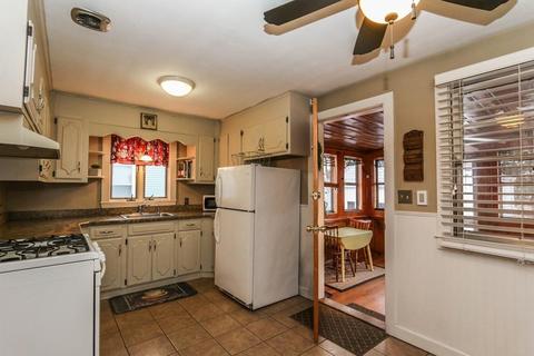 116 Roosevelt Ave, Springfield, MA 01118 photo 12