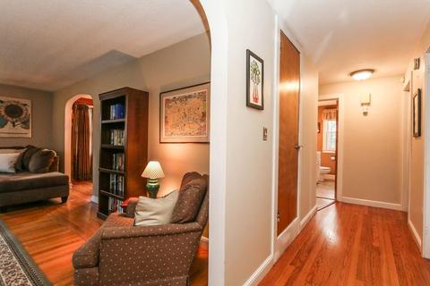 116 Roosevelt Ave, Springfield, MA 01118 photo 8