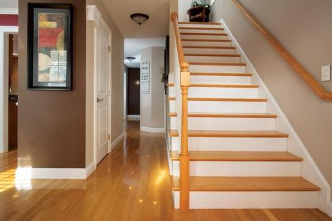 447 High St, Dedham, MA 02026 photo 2