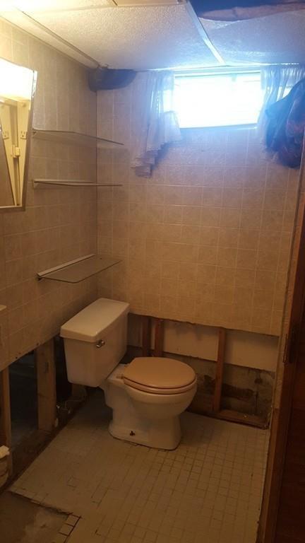 42 Simonich Cir, Chicopee, MA 01013 photo 15