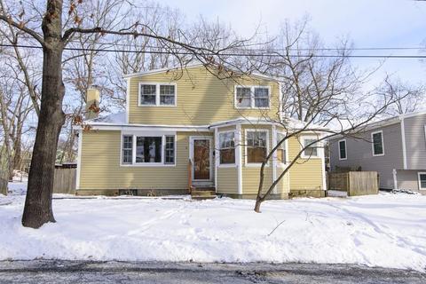 8 Whitcomb Ave, Ayer, MA 01432 photo 1