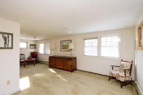 8 Whitcomb Ave, Ayer, MA 01432 photo 10
