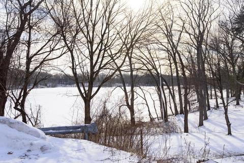 8 Whitcomb Ave, Ayer, MA 01432 photo 2