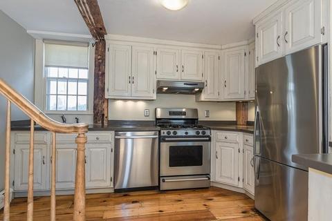 41 Front St #B, Beverly, MA 01915 photo 4