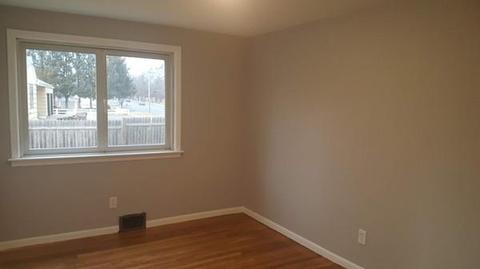 936 Parker, Springfield, MA 01129 photo 5