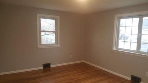936 Parker, Springfield, MA 01129 photo 4