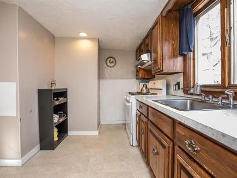 13 Andrews St, Danvers, MA 01923 photo 5