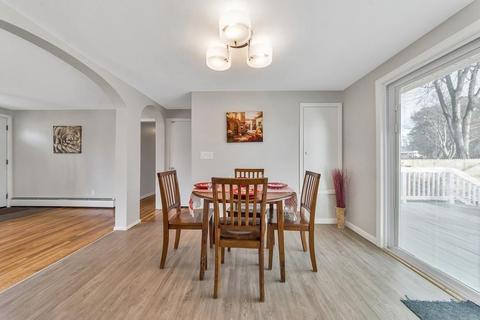 77 Valley Rd, Springfield, MA 01119 photo 5