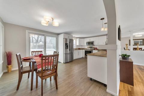 77 Valley Rd, Springfield, MA 01119 photo 7