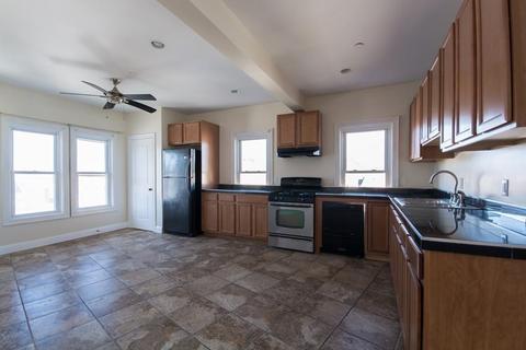 176 Oliver St, Fall River, MA 02724 photo 17