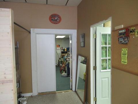 28 Main St, Sutton, MA 01590 photo 14