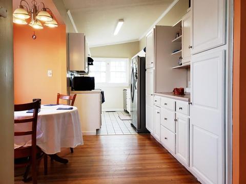 25 Larch Rd, Georgetown, MA 01833 photo 2