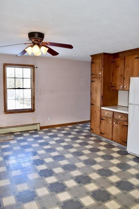 363 E Mountain Rd, Westfield, MA 01085 photo 4