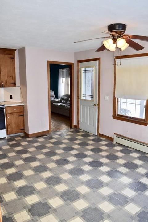 363 E Mountain Rd, Westfield, MA 01085 photo 3