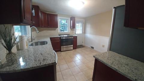 853 Allen, Springfield, MA 01118 photo 2