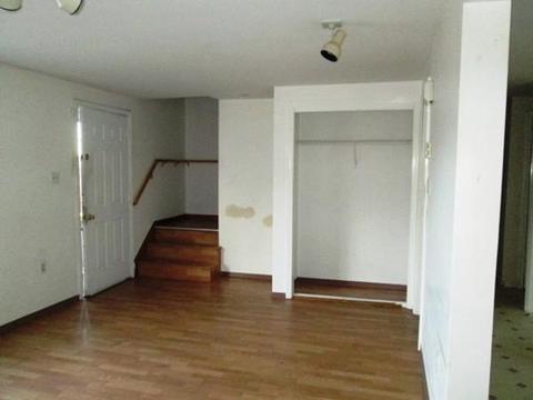 66 Fourth St, Worcester, MA 01602 photo 6