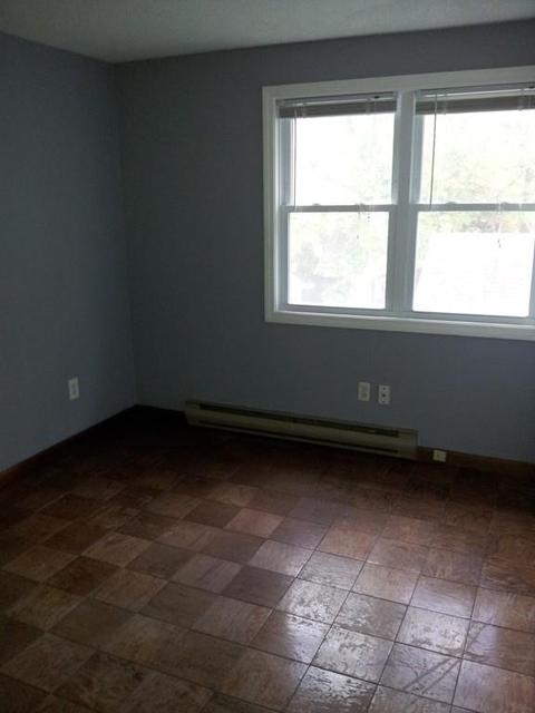 187 Wamsutta St, Fall River, MA 02723 photo 4