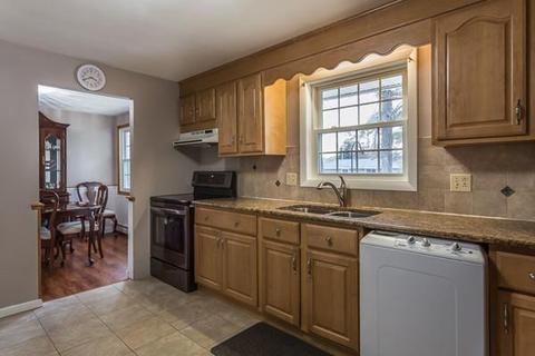134 Nicholas Rd, Raynham, MA 02767 photo 8