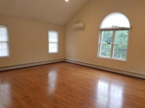 1 Apache Rd, Hubbardston, MA 01452 photo 2