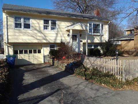 53 Dickerman Ln, Braintree, MA 02184 photo 2