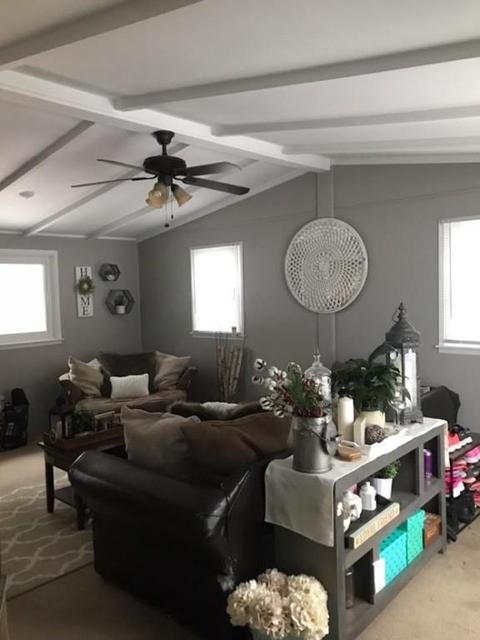 122 Malibu Dr, Springfield, MA 01128 photo 4
