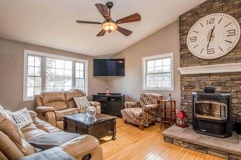 4 Forestview Dr, Fairhaven, MA 02719 photo 7
