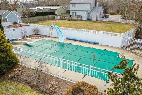 4 Forestview Dr, Fairhaven, MA 02719 photo 5