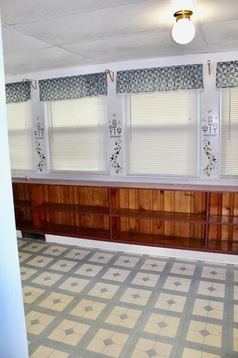 1384 Middlesex St, Lowell, MA 01851 photo 23