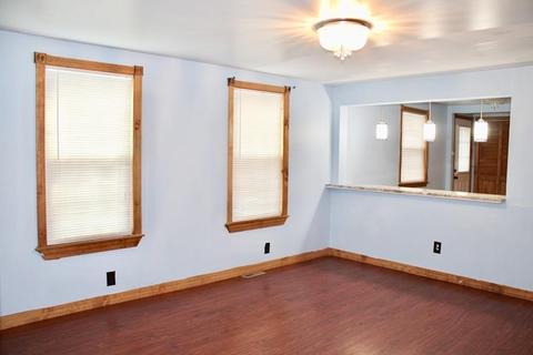 1384 Middlesex St, Lowell, MA 01851 photo 15