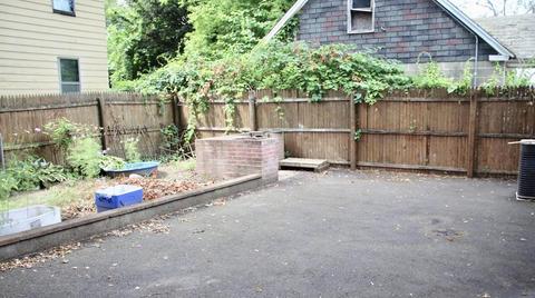 1384 Middlesex St, Lowell, MA 01851 photo 6