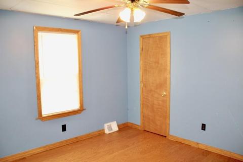 1384 Middlesex St, Lowell, MA 01851 photo 13