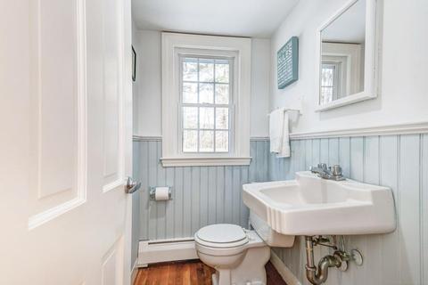29 Mohawk Dr, Acton, MA 01720 photo 13