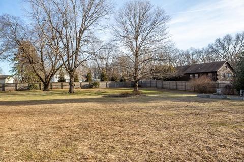 486 Stone Rd, Windsor, CT 06095 photo 5